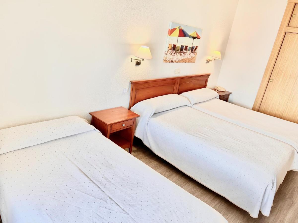 Hotel Nadal เบนิดอร์ม ภายนอก รูปภาพ