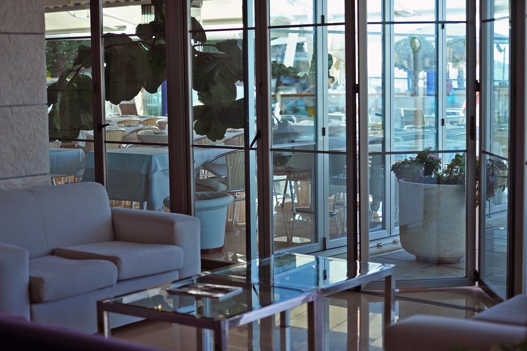 Hotel Nadal เบนิดอร์ม ภายนอก รูปภาพ