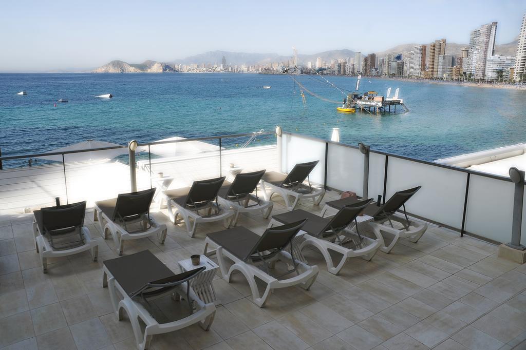 Hotel Nadal เบนิดอร์ม ภายนอก รูปภาพ